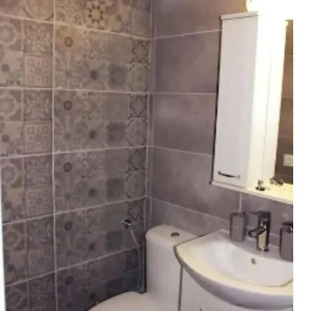 Апартаменты Beautiful 1-bedroom Next To Center